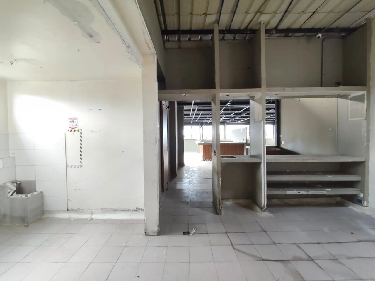 Local en Arriendo - Pereira, Pereira Carrera 12, 161,0 m² (foto 8) — CREBI