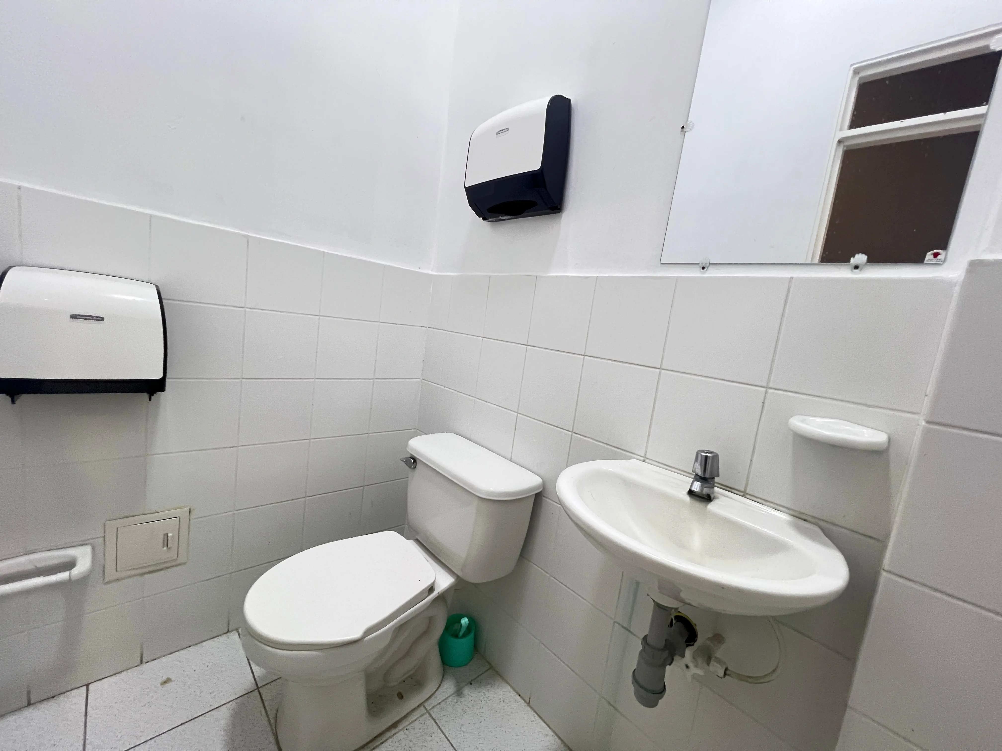 Local en Arriendo - Pereira, Esperanza Galicia, 77,0 m² (foto 6) — CREBI