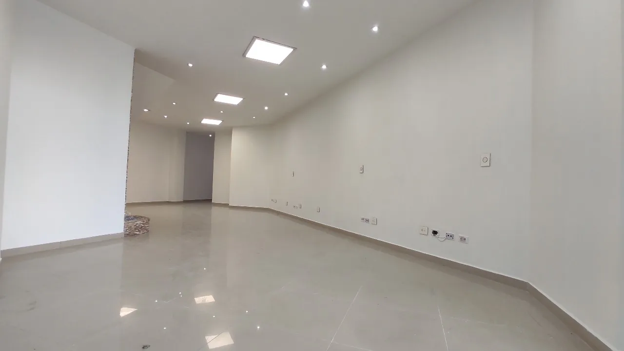 Local en Arriendo - Pereira, Pereira Calle 11, 70,0 m² (foto 3) — CREBI