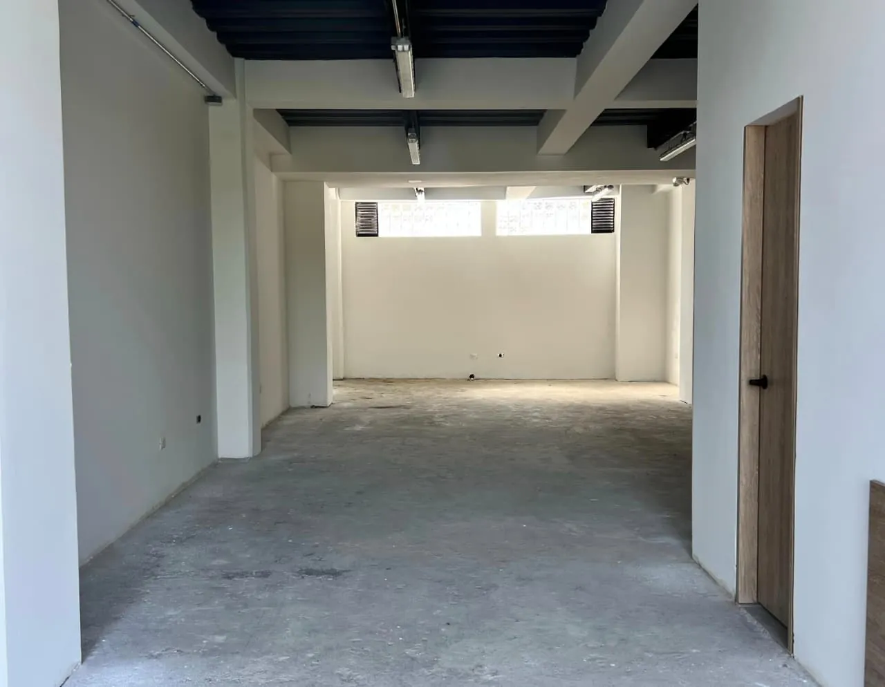 Local en Arriendo - Pereira, Pereira Avenida 30 de Agosto, 85,0 m² (foto 4) — CREBI
