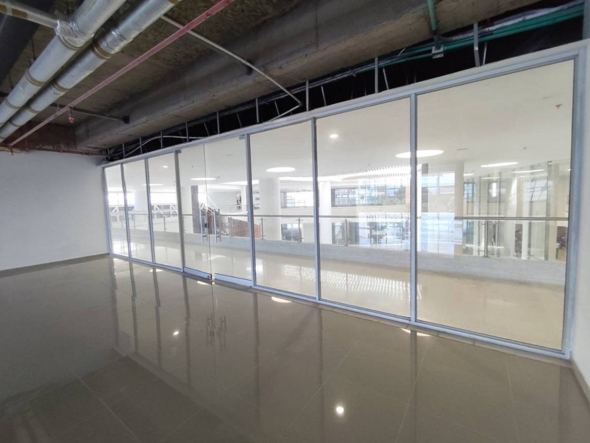 Consultorio en Arriendo - Gamma Belmonte, Pereira, 181,002 m² (foto 13) — CREBI