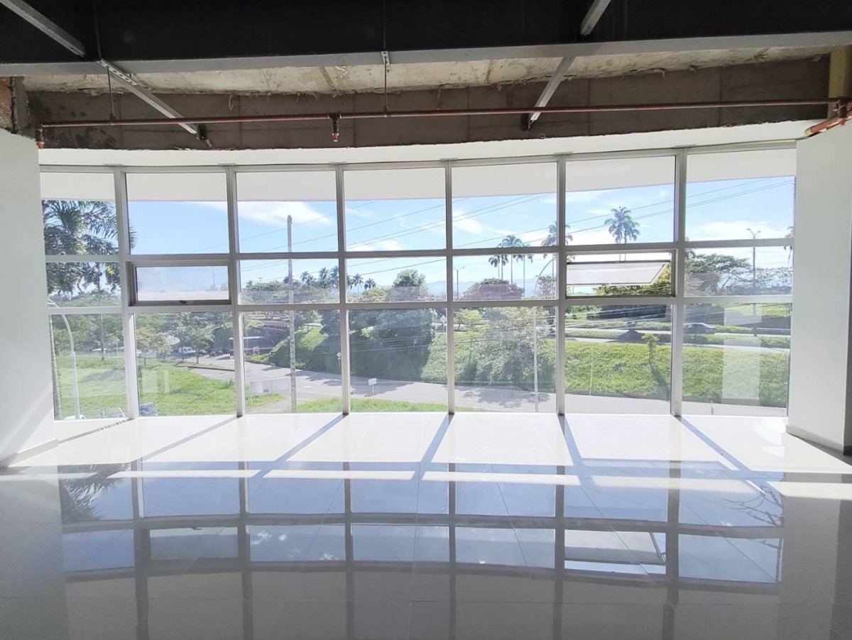Consultorio en Arriendo - Gamma Belmonte, Pereira, 181,002 m² (foto 14) — CREBI