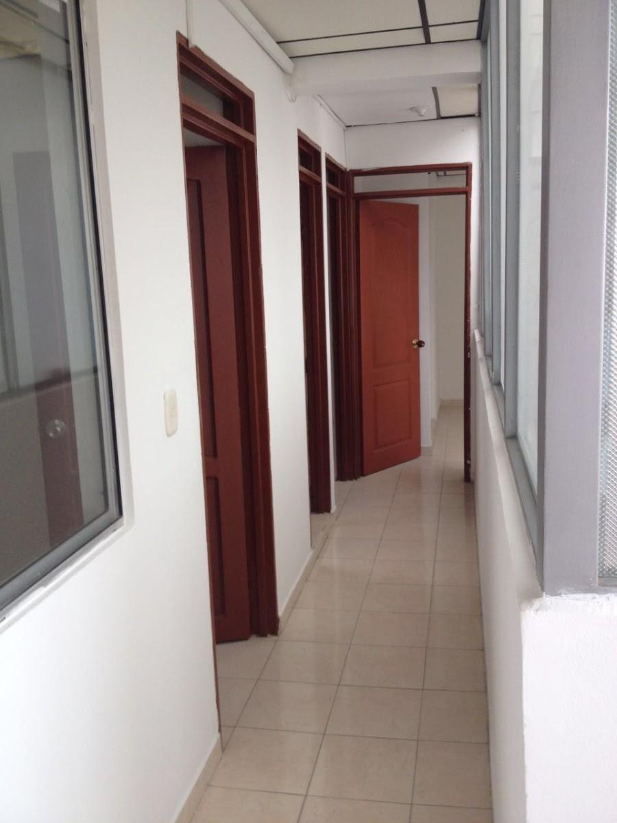 Edificio en Venta - Buenos Aires, Dosquebradas, 600,002 m² (foto 2) — CREBI