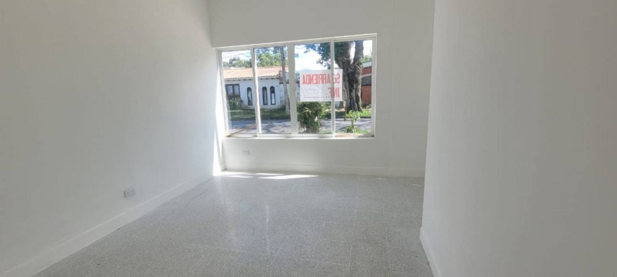 Local en Arriendo - Alamos, Pereira, 54,002 m² (foto 8) — CREBI