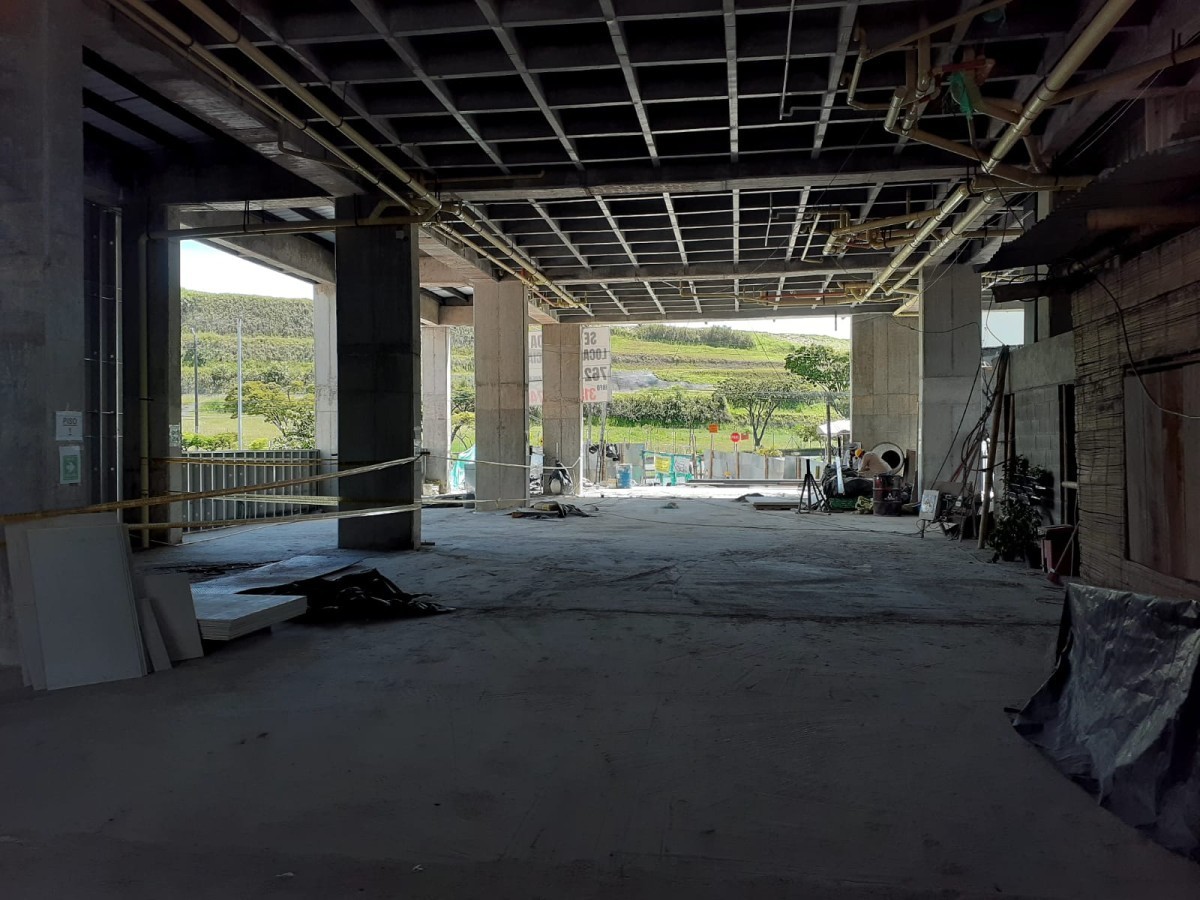 Local en Venta - Av 30 De Agosto, Pereira, 119,002 m² (foto 5) — CREBI