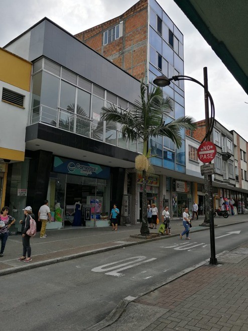 Local en Arriendo - Centro, Pereira, 106,002 m² (foto 2) — CREBI