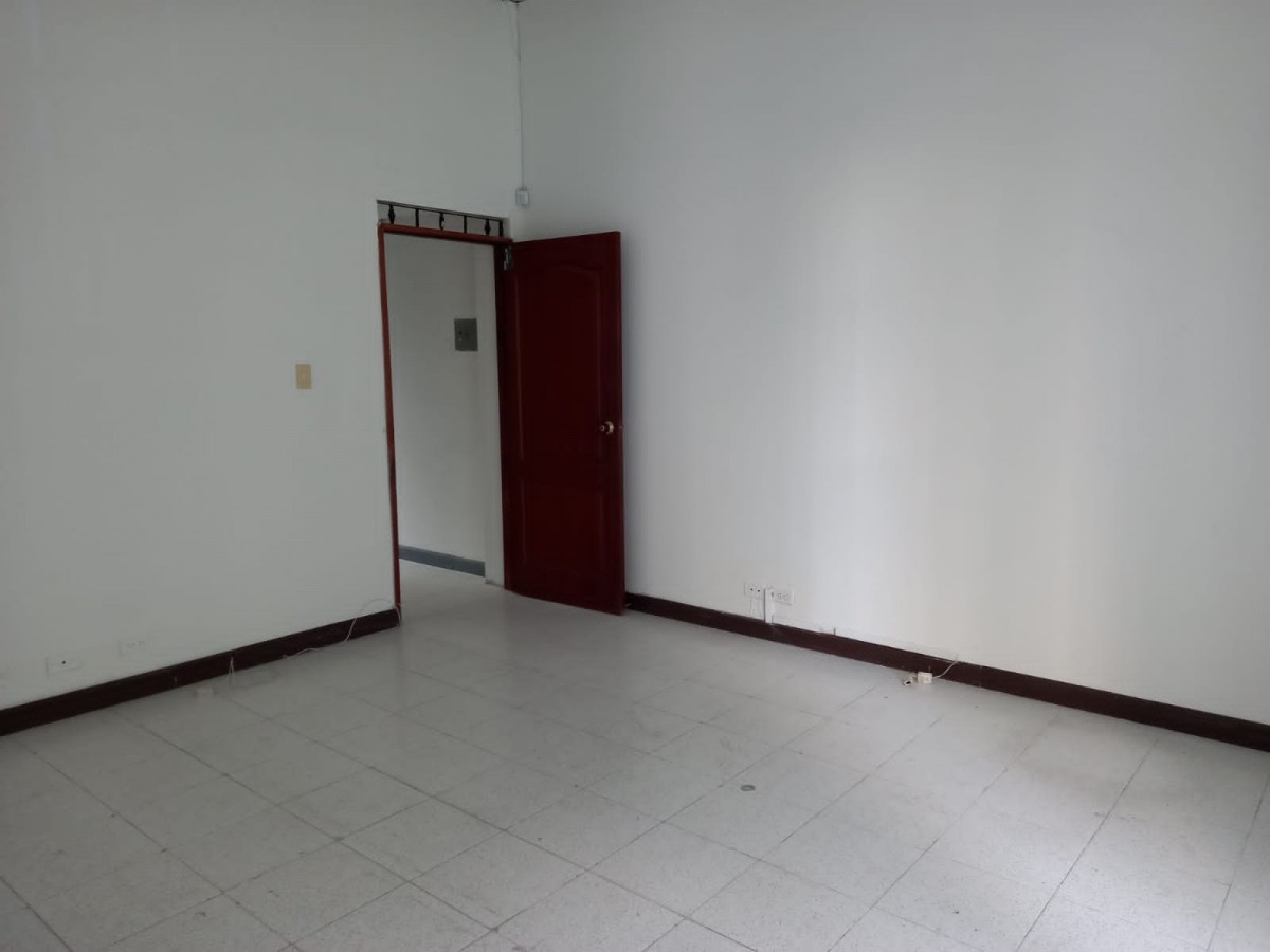 Local en Venta - Centro, Pereira, 44,002 m² (foto 5) — CREBI