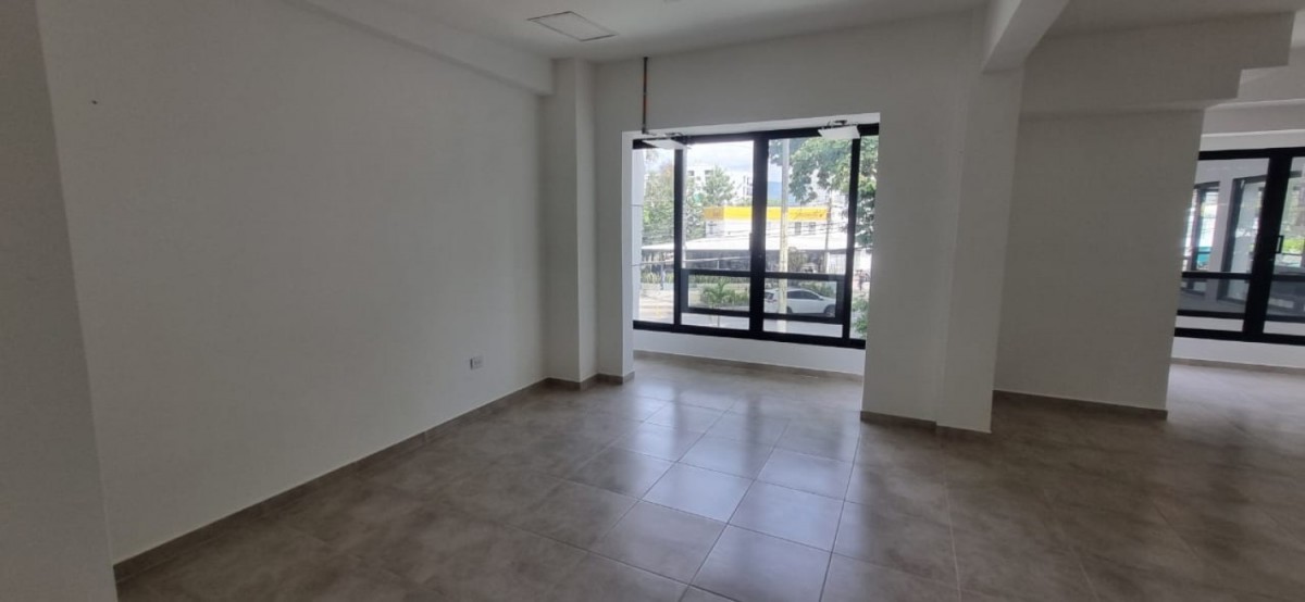 Local en Arriendo - Circunvalar, Pereira, 490,002 m² (foto 9) — CREBI