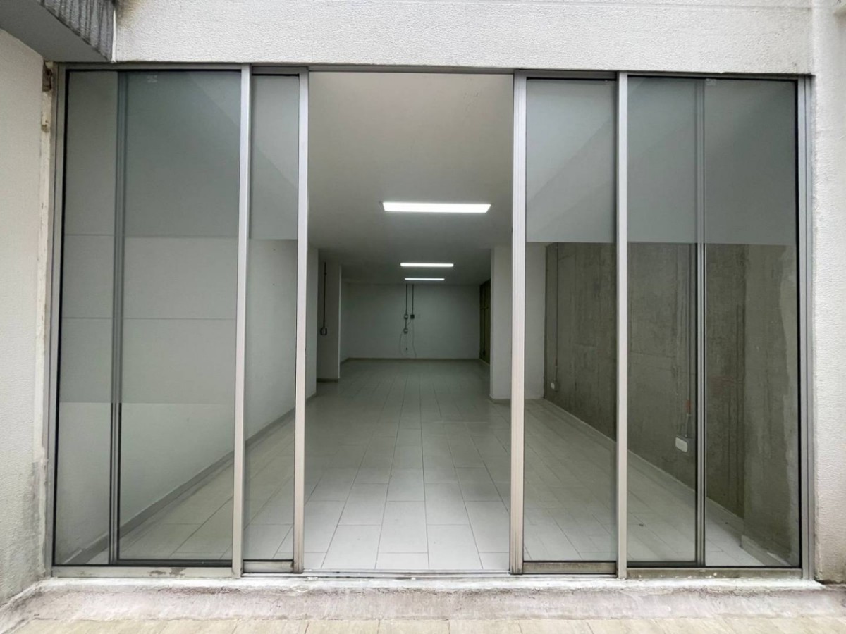 Local en Arriendo - Pinares, Pereira, 175,002 m² (foto 3) — CREBI