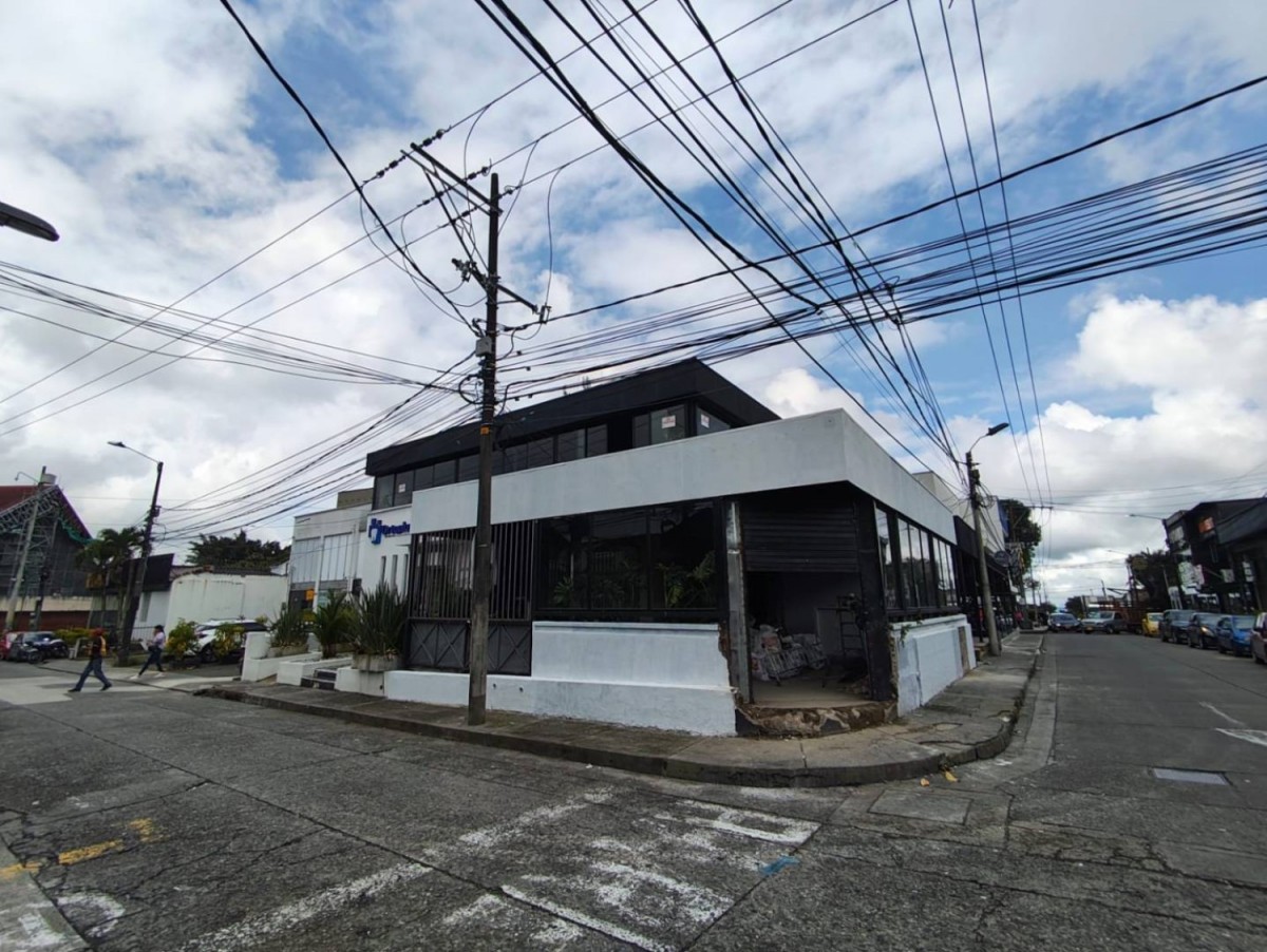 Local en Arriendo - Popular, Pereira, 161,002 m² (foto 2) — CREBI
