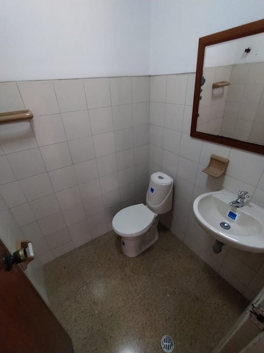 Oficina  en Arriendo - Av 30 De Agosto, Pereira, 40,002 m² (foto 2) — CREBI