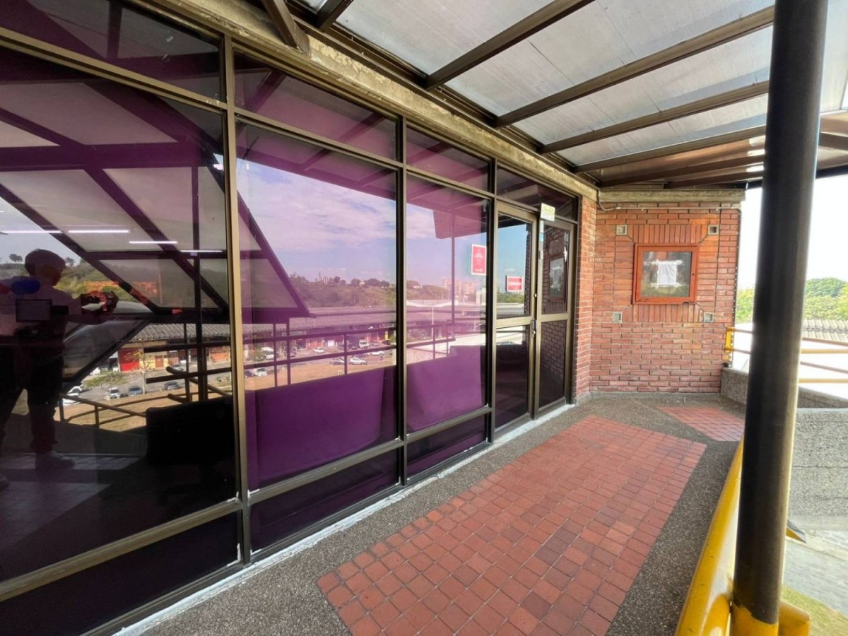 Oficina  en Venta - Av.de Las Americas, Pereira, 218,002 m² (foto 2) — CREBI